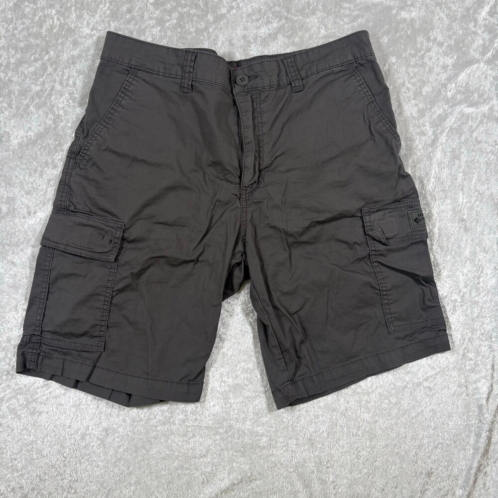 Union Bay Mens waist 34 Cargo Shorts